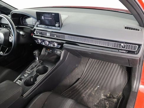 Used 2023 Honda Civic Sport image 9