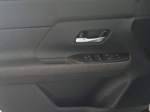 New 2026 Nissan Kicks SV FWD image 29