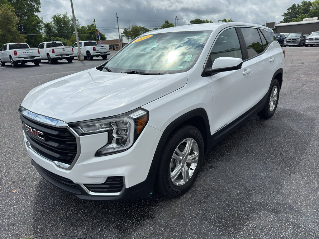Used 2024 GMC Terrain SLE FWD image 5
