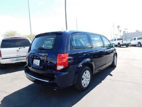 Used 2015 Dodge Grand Caravan American Value Package w/ UConnect Hands-Free Group image 5