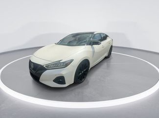 Used 2022 Nissan Maxima SR w/ Sport Mat Group FWD video 4