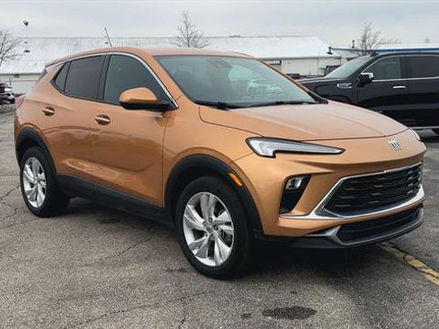 Certified 2024 Buick Encore GX Preferred image 2