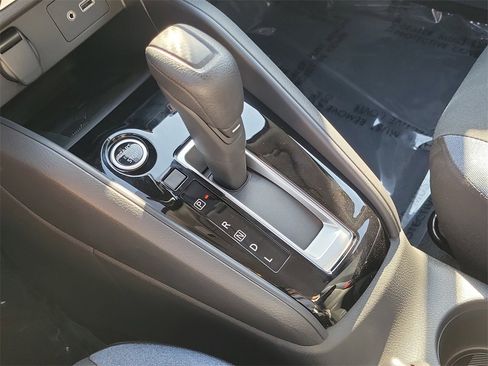 New 2025 Nissan Versa SV w/ Trunk Package image 10