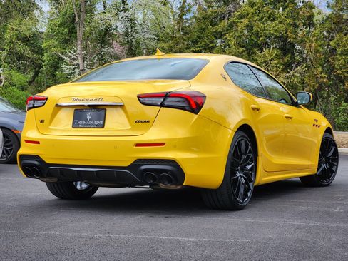 Used 2023 Maserati Ghibli Trofeo RWD image 2