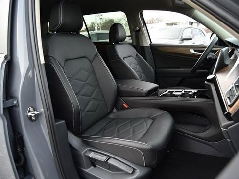 New 2026 Volkswagen Atlas SE image 20