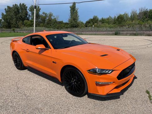 Used 2021 Ford Mustang GT Premium w/ GT Performance Package RWD image 37