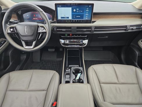 Used 2023 Lincoln Corsair Reserve w/ Equipment Group 201A image 23