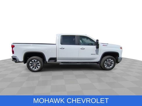 Used 2024 Chevrolet Silverado 2500 LT w/ All Star Edition AWD/4WD image 10