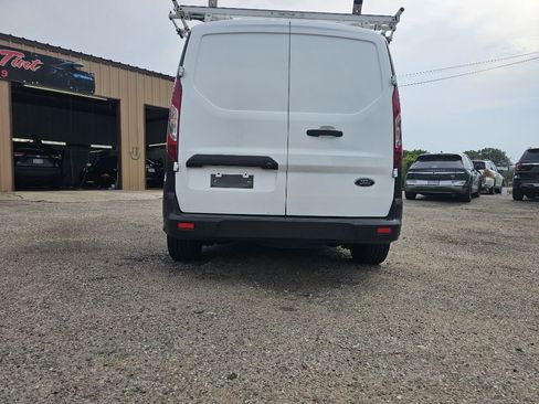 Used 2020 Ford Transit Connect XL FWD image 9