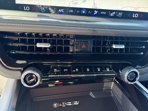 New 2026 Chevrolet Tahoe Premier image 30