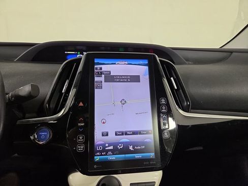 Used 2017 Toyota Prius Prime Premium w/ Carpet Mat Package FWD image 17