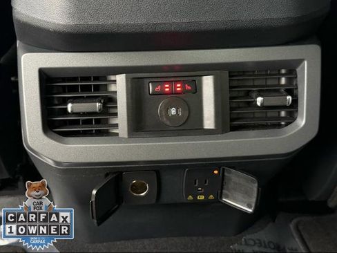 Certified 2024 Ford F250 Lariat image 25
