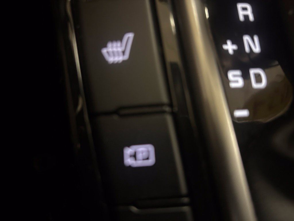 Used 2024 Kia Seltos EX AWD/4WD image 15