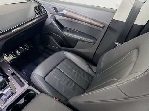 Certified 2023 Audi Q5 2.0T Premium Plus w/ Premium Plus Package image 24