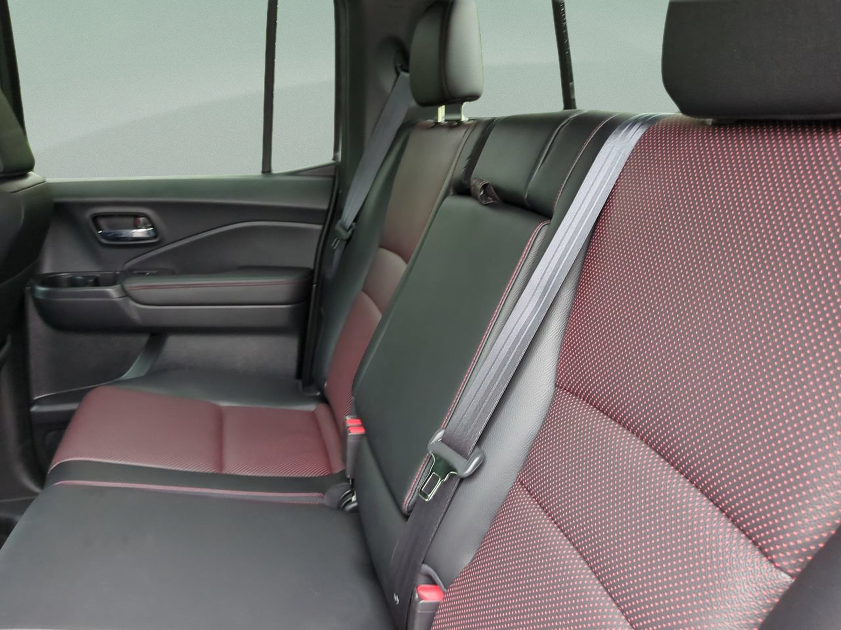 Certified 2024 Honda Ridgeline Black Edition image 18