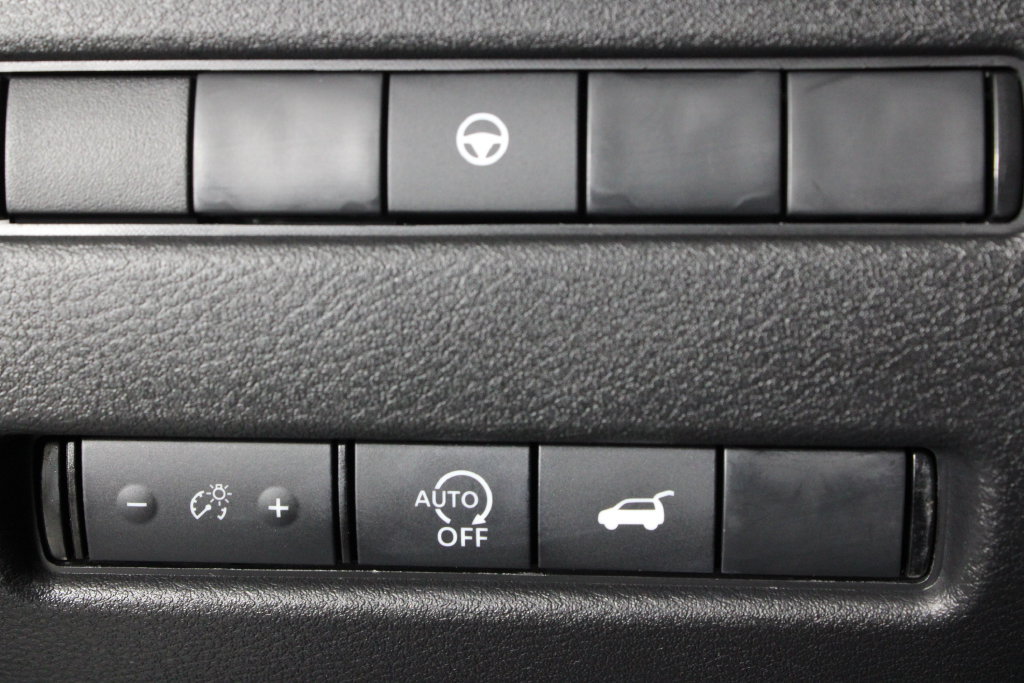Certified 2025 Nissan Rogue SV w/ SV Premium Package FWD image 26