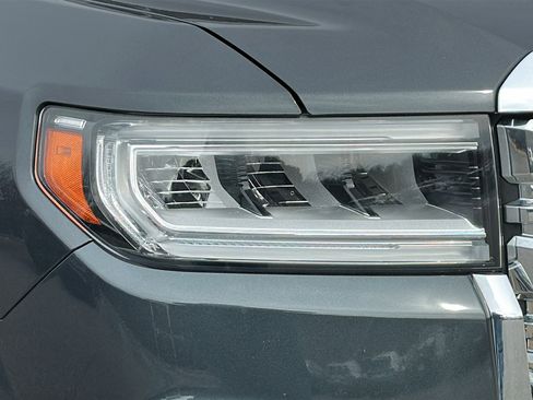 Used 2021 GMC Acadia Denali w/ Denali Ultimate Package image 4