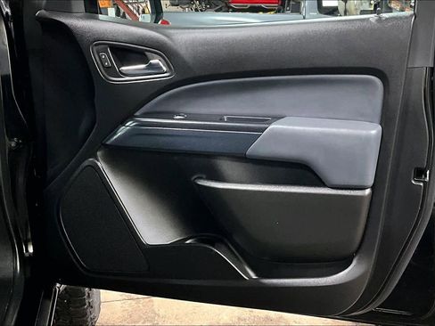 Used 2018 Chevrolet Colorado Z71 image 20