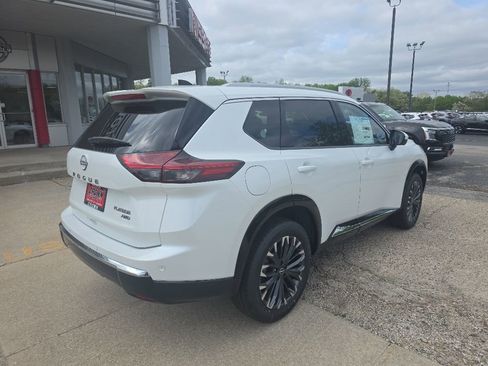 New 2026 Nissan Rogue Platinum AWD/4WD image 4