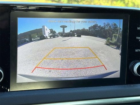 Used 2022 Hyundai Sonata SEL w/ Winter Weather Package image 4