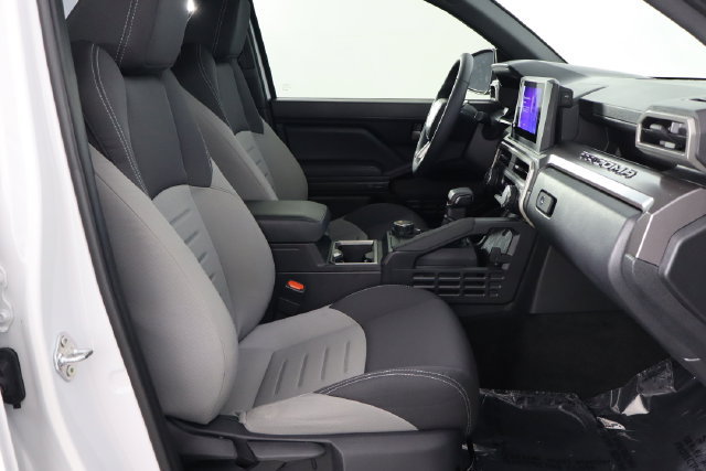 Used 2025 Toyota Tacoma TRD Sport AWD/4WD image 18