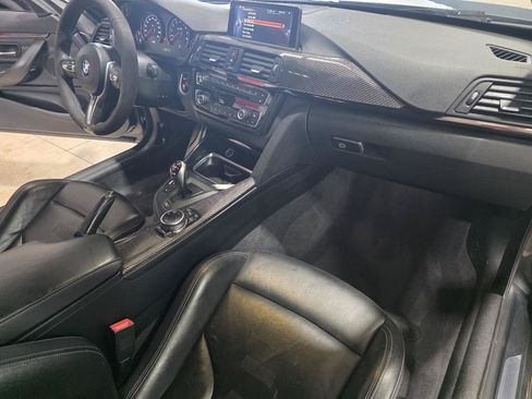 Used 2015 BMW M4 Coupe RWD image 23