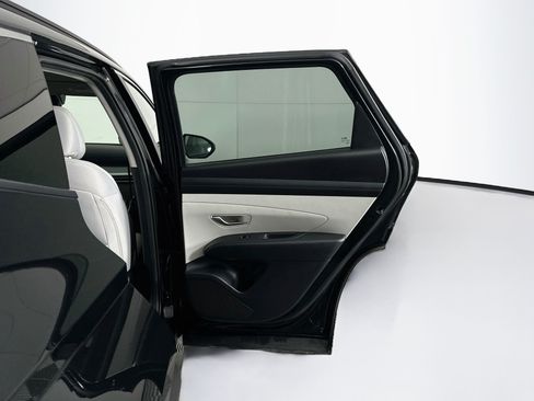 Used 2025 Hyundai Tucson SEL AWD/4WD image 31