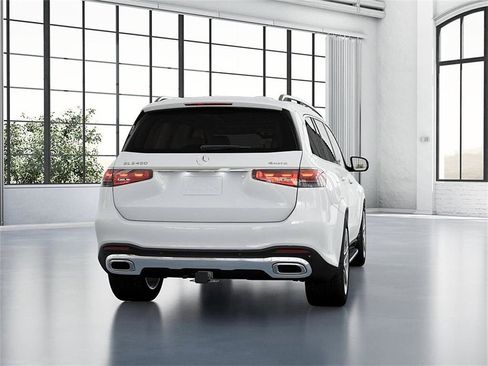 New 2026 Mercedes-Benz GLS 450 4MATIC image 24