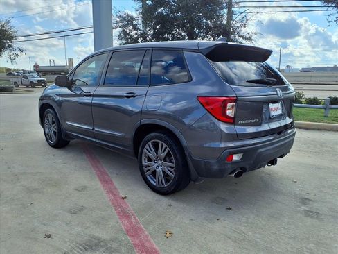Used 2019 Honda Passport EX-L image 2