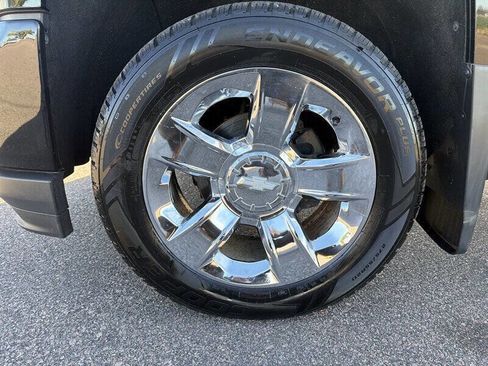 Used 2017 Chevrolet Silverado 1500 LTZ Z71 w/ LTZ Plus Package image 16