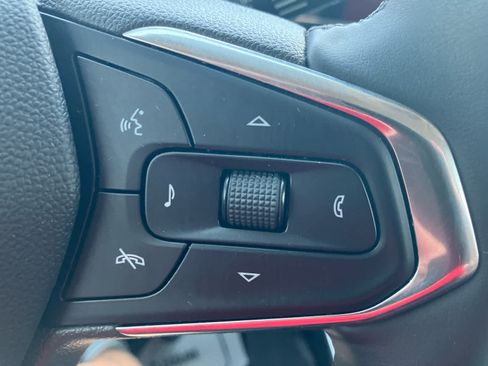 Used 2025 Chevrolet Trax ACTIV w/ Driver Confidence Package FWD image 18