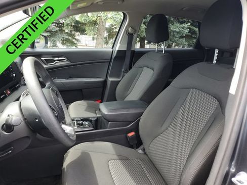 Used 2024 Kia Sportage LX FWD image 6