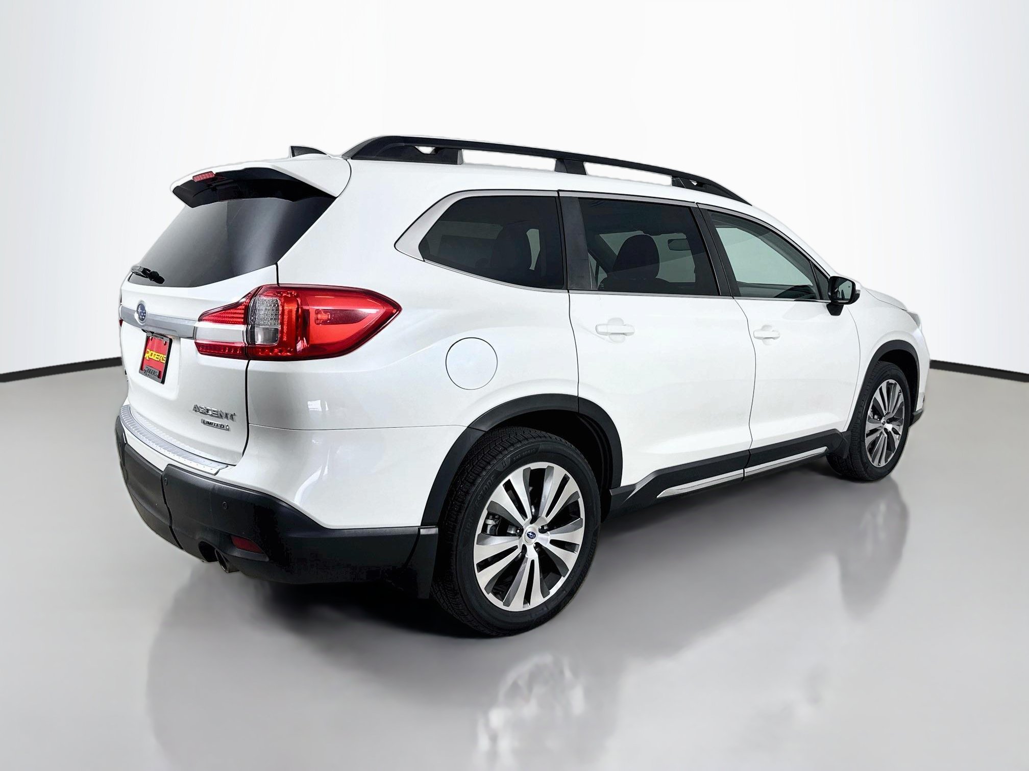 Used 2021 Subaru Ascent Limited w/ Technology Package AWD/4WD image 8