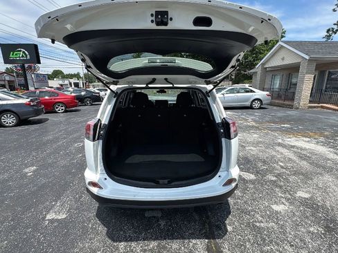 Used 2017 Toyota RAV4 LE FWD image 16