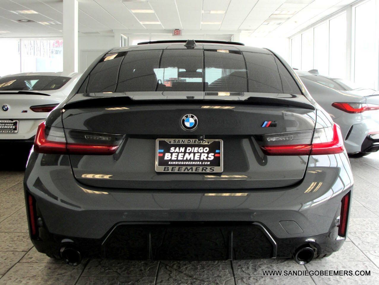 Used 2024 BMW 330i Sedan w/ M Sport Package RWD image 25