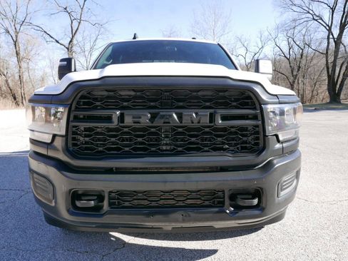 Used 2023 RAM 2500 Tradesman image 3