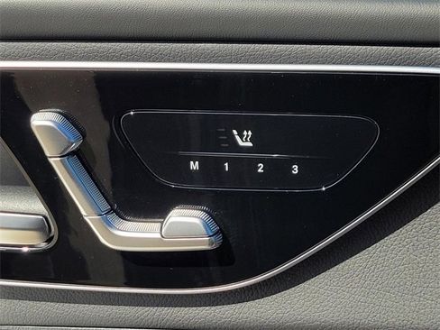 Certified 2025 Mercedes-Benz GLC 350e 4MATIC image 22