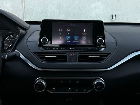 Used 2022 Nissan Altima 2.5 S image 23