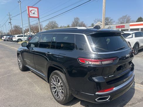 Used 2021 Jeep Grand Cherokee L Summit image 4