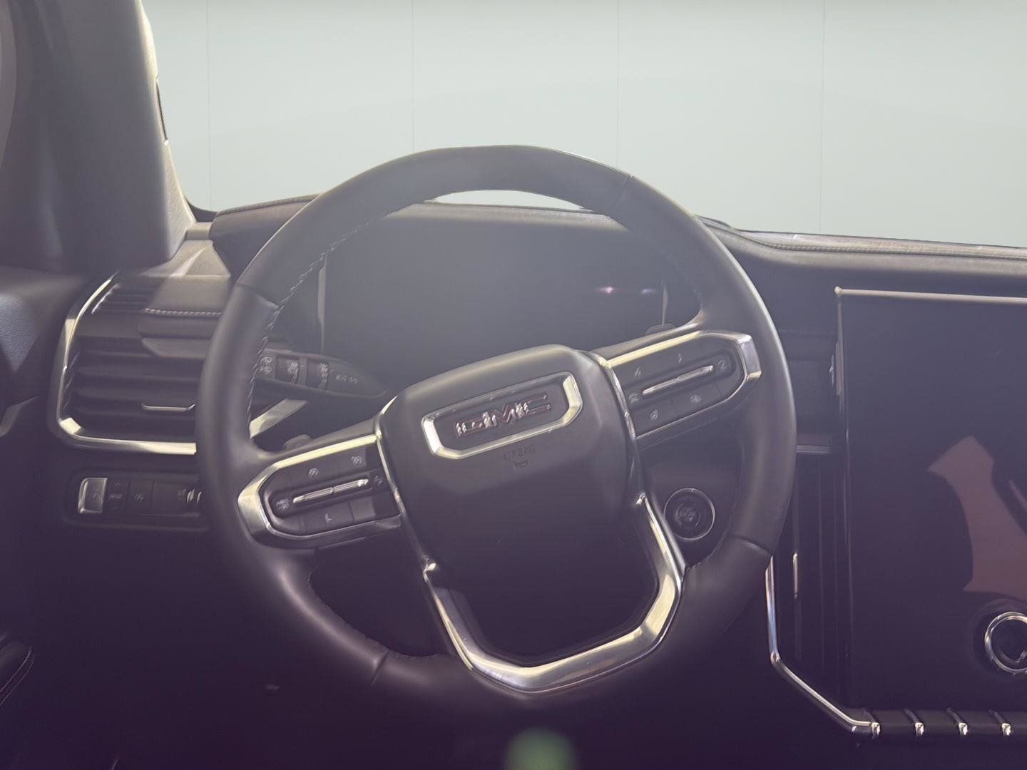 Used 2024 GMC Acadia Elevation FWD image 20