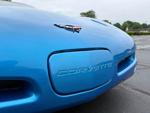 Used 1998 Chevrolet Corvette Coupe RWD image 6