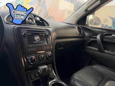 Used 2016 Buick Enclave Leather FWD image 18