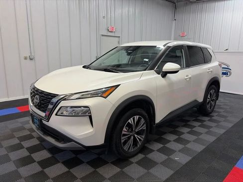 Used 2023 Nissan Rogue SV AWD/4WD image 7