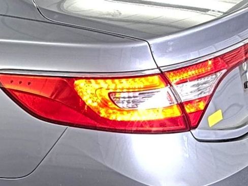 Used 2015 Hyundai Azera FWD image 9