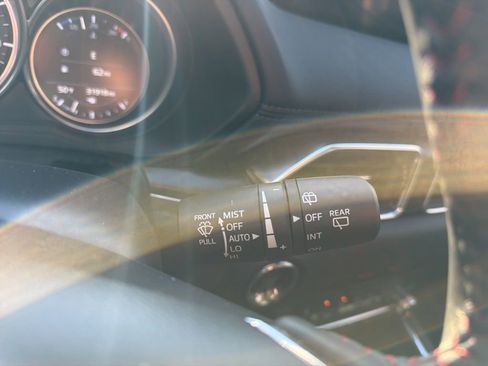 Used 2025 MAZDA CX-5 Carbon Edition image 16