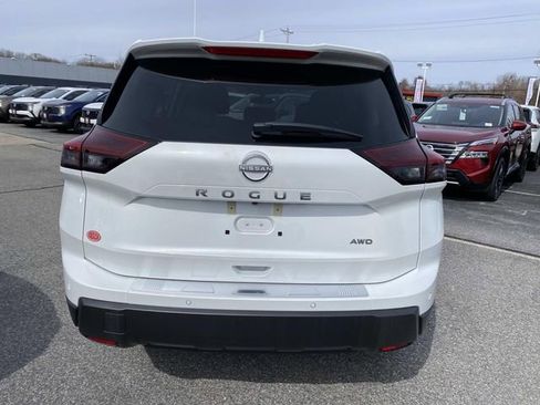 New 2026 Nissan Rogue SV AWD/4WD image 5