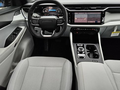 New 2026 Jeep Cherokee Laredo AWD/4WD image 9