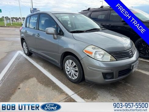 Used 2008 Nissan Versa 1.8 S w/ PWR Pkg FWD image 2