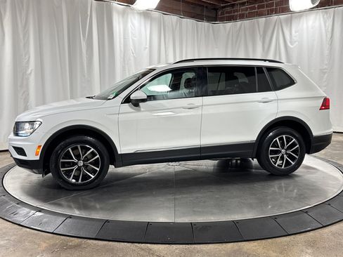 Used 2021 Volkswagen Tiguan SE AWD/4WD image 14