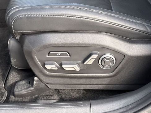 Used 2024 Hyundai Santa Fe Calligraphy image 22